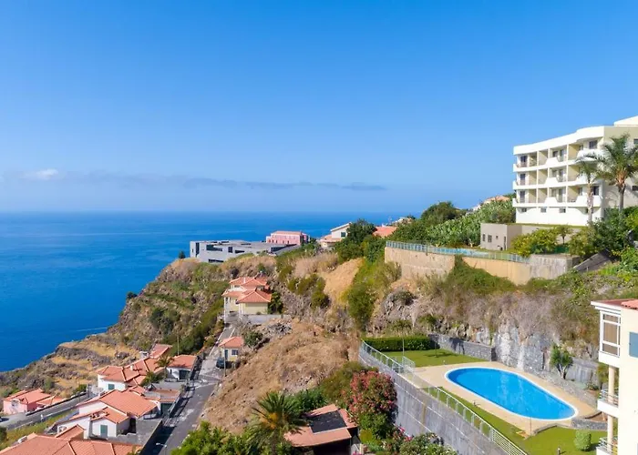 Zeza's Calheta (Madeira)